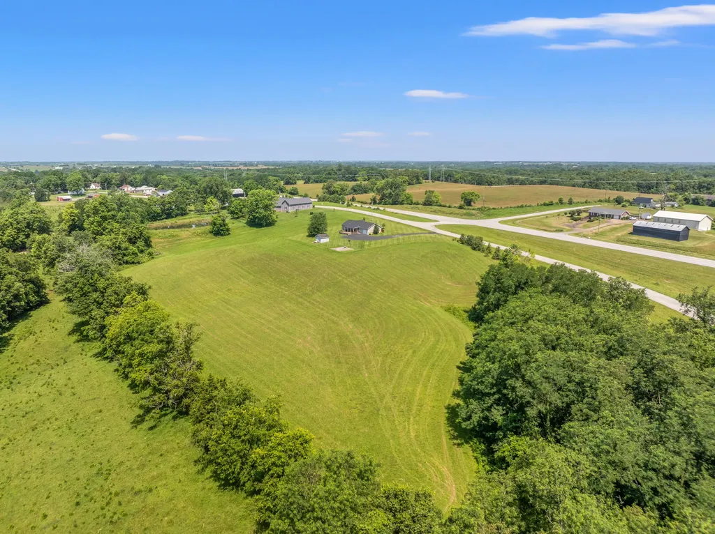 761 Texas Loop Road Springfield KY 40069