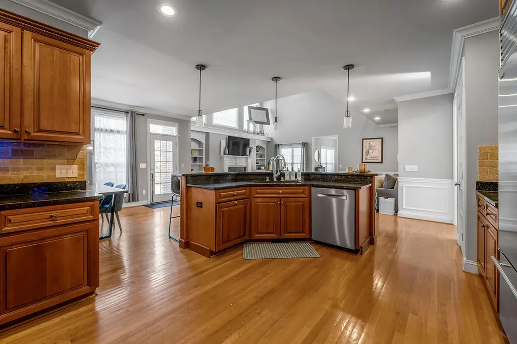 2428 Astarita Way Lexington KY 40509