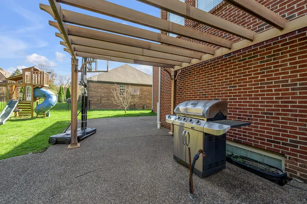 2428 Astarita Way Lexington KY 40509