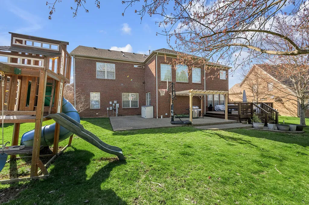 2428 Astarita Way Lexington KY 40509