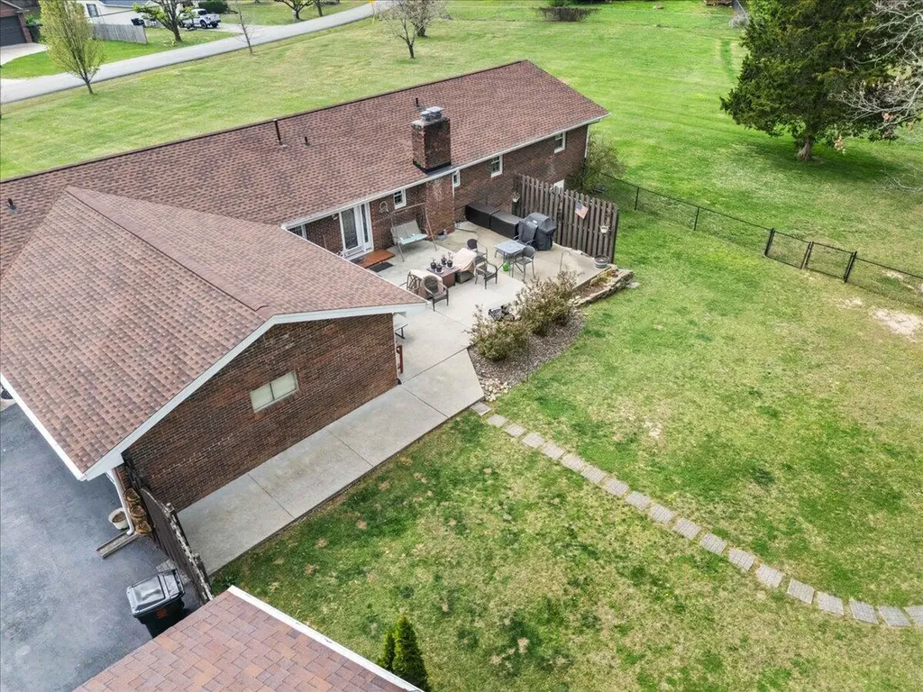 68 Kelso Trail Corbin KY 40701