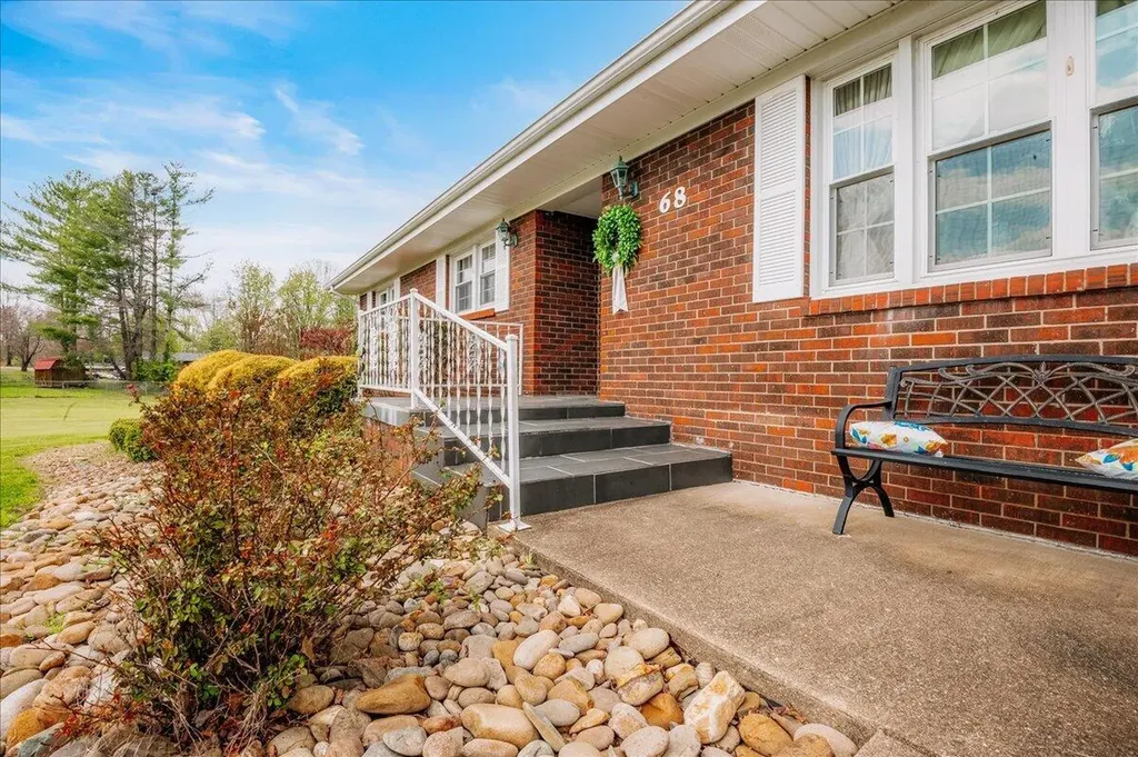 68 Kelso Trail Corbin KY 40701