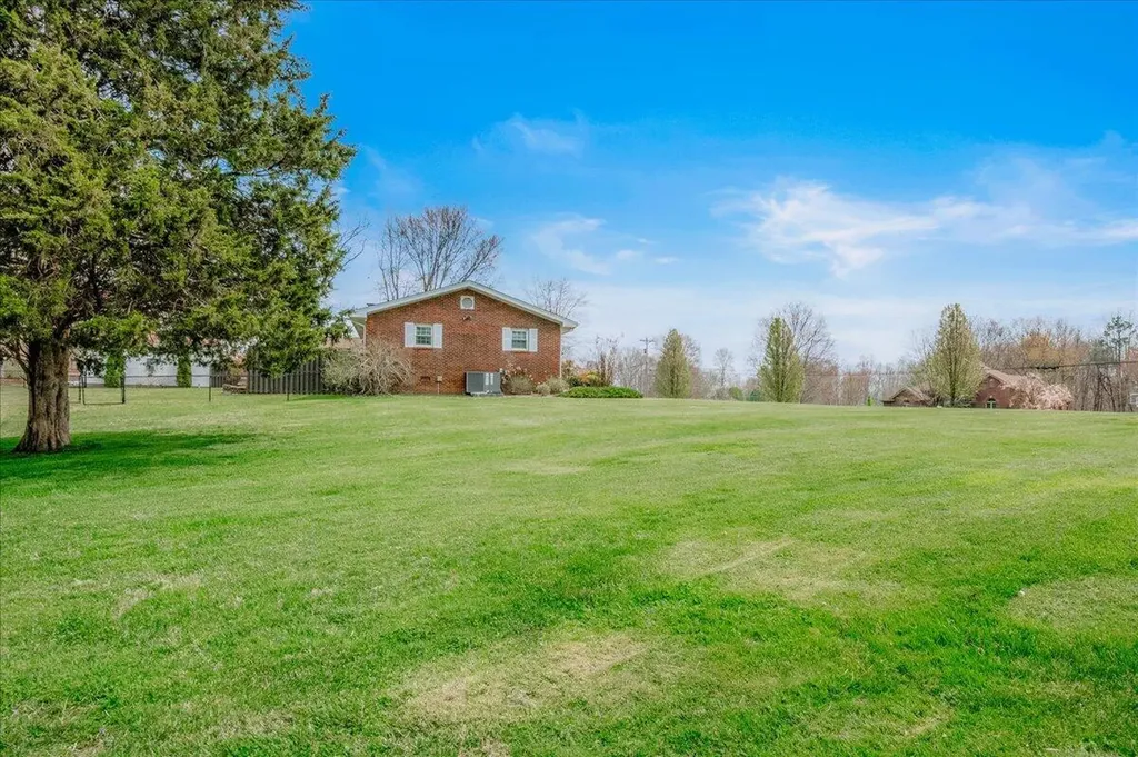 68 Kelso Trail Corbin KY 40701