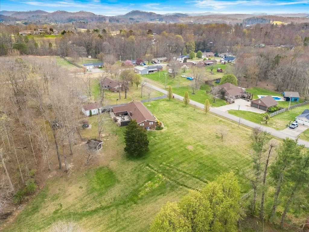 68 Kelso Trail Corbin KY 40701