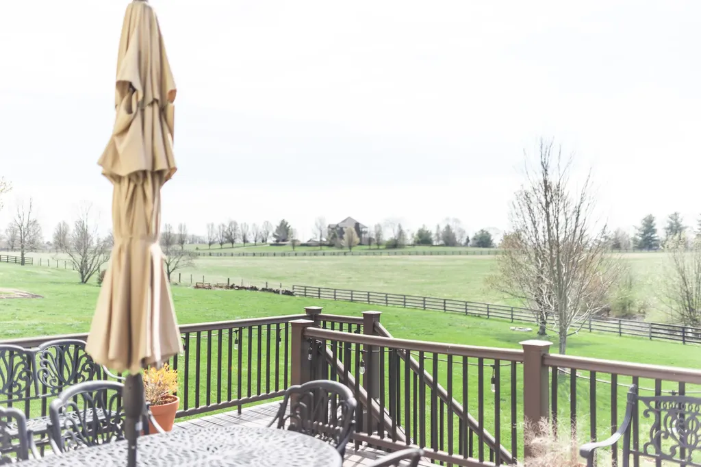6395 Delaney Ferry Road Versailles KY 40383