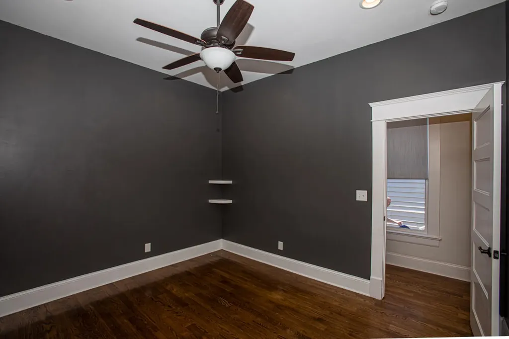 1937 Bonnycastle Avenue Louisville KY 40205