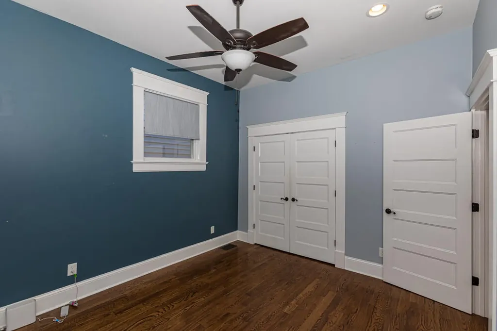 1937 Bonnycastle Avenue Louisville KY 40205