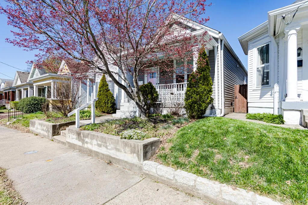 1937 Bonnycastle Avenue Louisville KY 40205