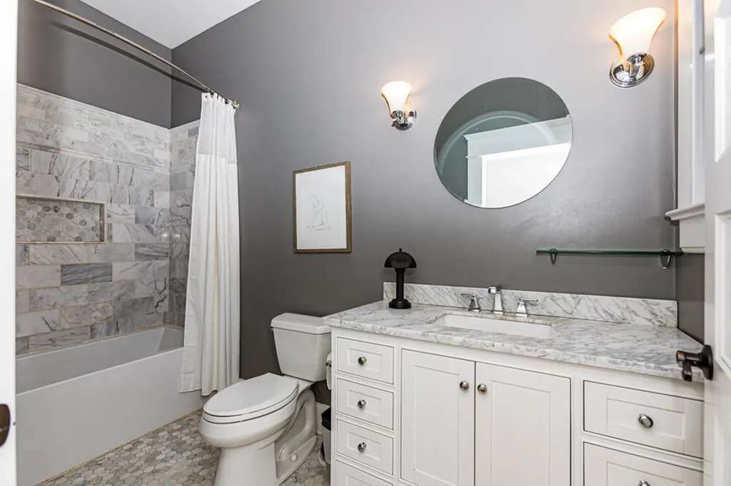 1937 Bonnycastle Avenue Louisville KY 40205