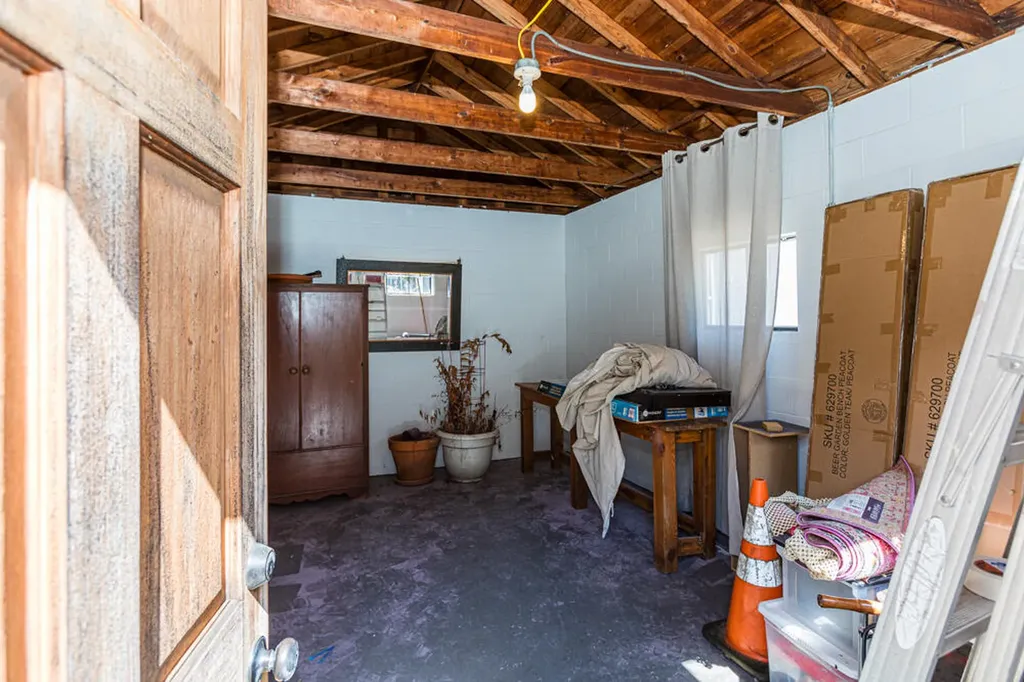 1937 Bonnycastle Avenue Louisville KY 40205