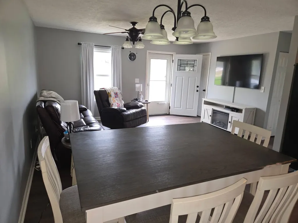330 Whispering Woods Drive Irvine KY 40336