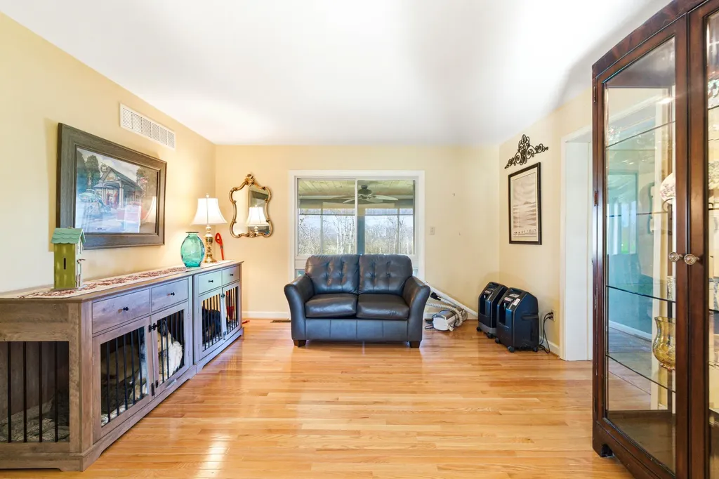 1101 Waddy Road Waddy KY 40076
