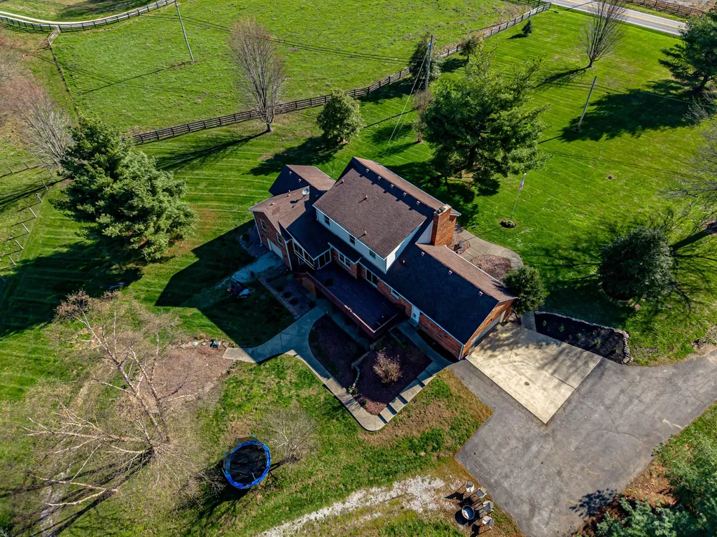 1101 Waddy Road Waddy KY 40076