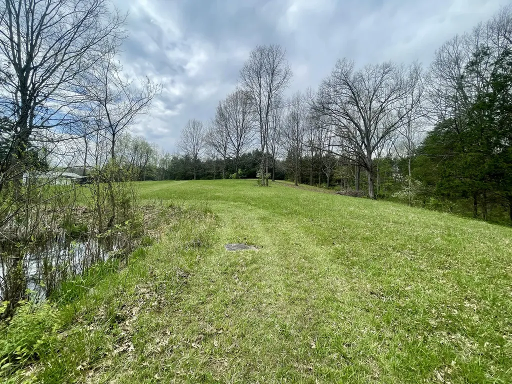 1576 Taylor Branch Road Frankfort KY 40601