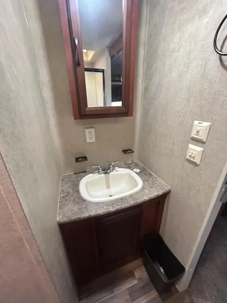 85 Hardwick Lane Bronston KY 42518