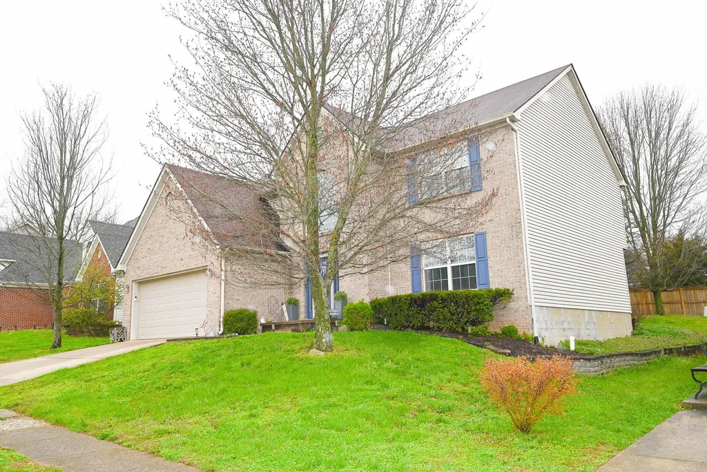 212 Hickory Ridge Lane Paris KY 40361