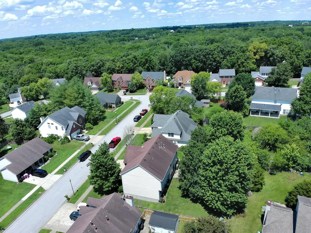 212 Hickory Ridge Lane Paris KY 40361