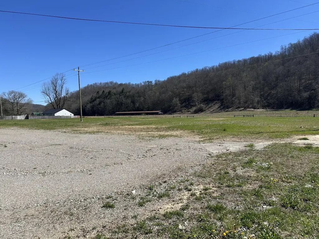 00 Ky-11 Manchester KY 40962