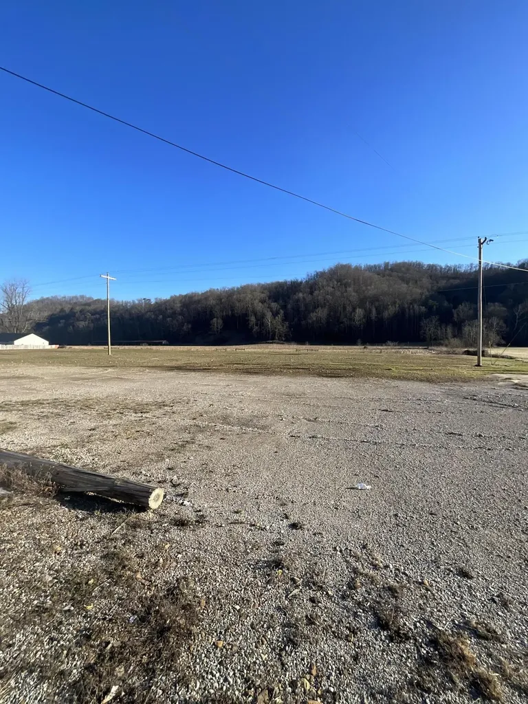 00 Ky-11 Manchester KY 40962