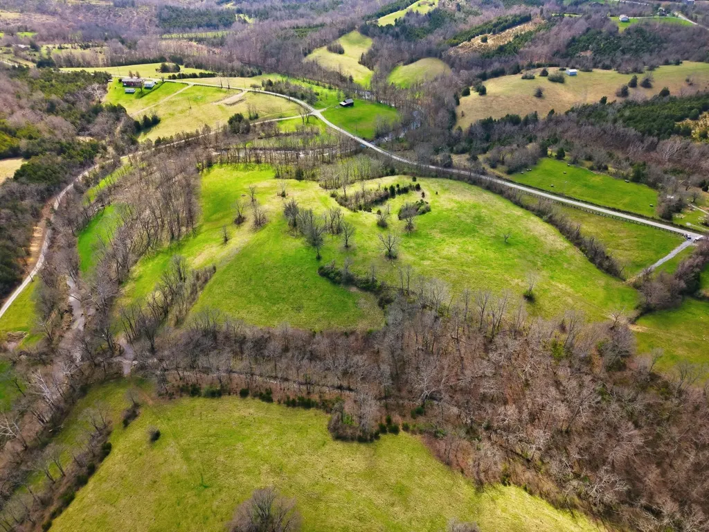 161 Central Pike Harrodsburg KY 40330