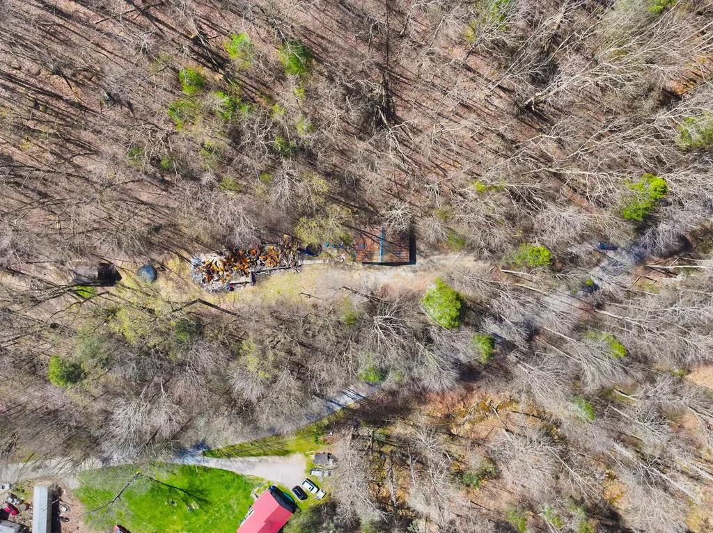 1197 Beans Fork Road Middlesboro KY 40965
