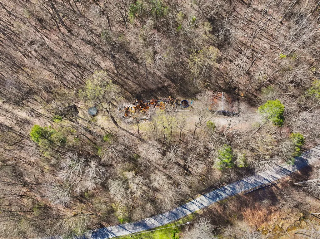 1197 Beans Fork Road Middlesboro KY 40965
