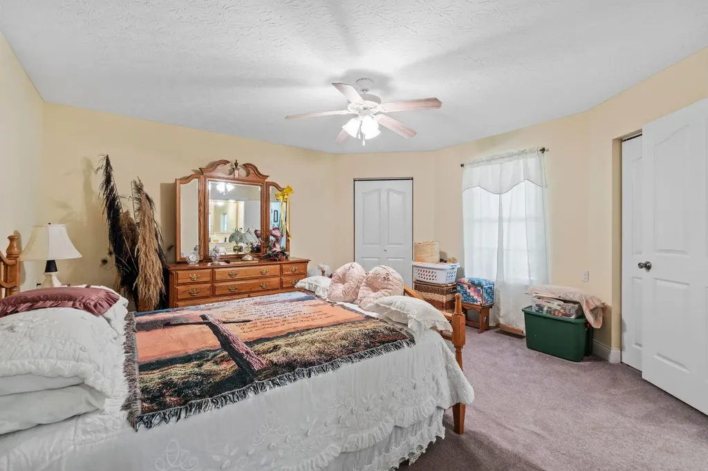 300 Charlie Pile Road Guston KY 40142