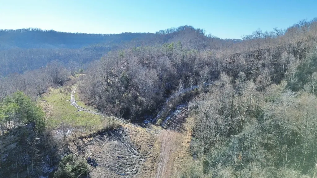 3800A Butcher Hollow Road Van Lear KY 41265