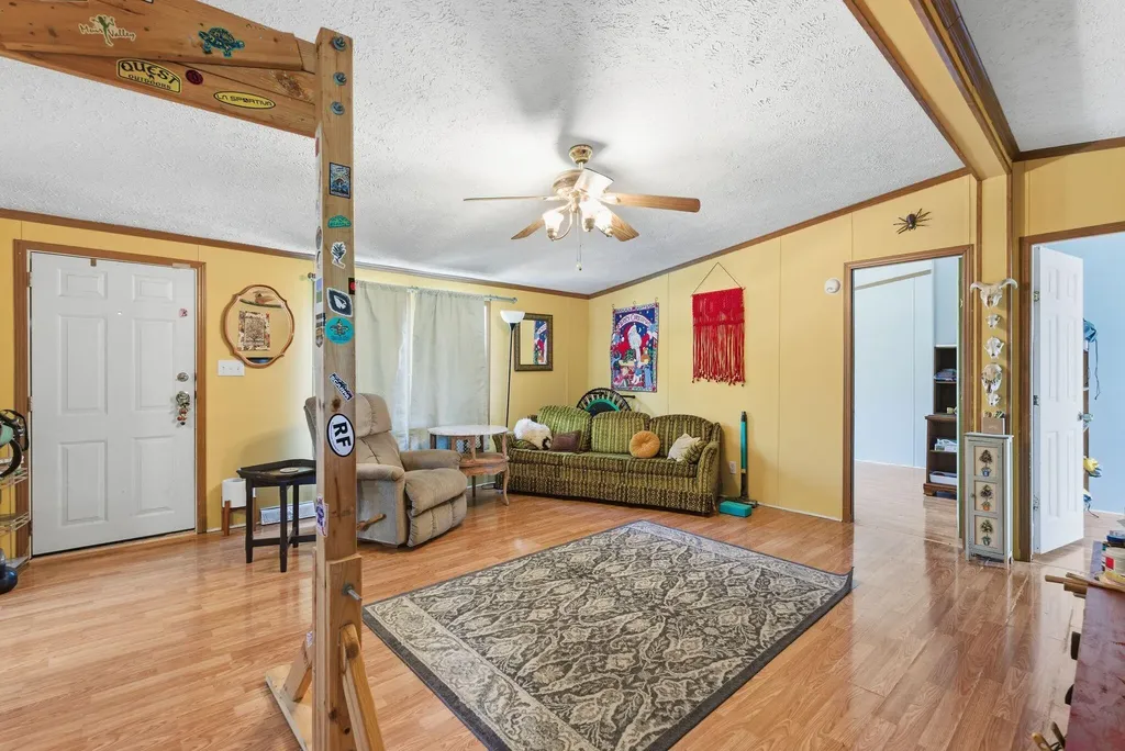 277 Shuler Road Clay City KY 40312