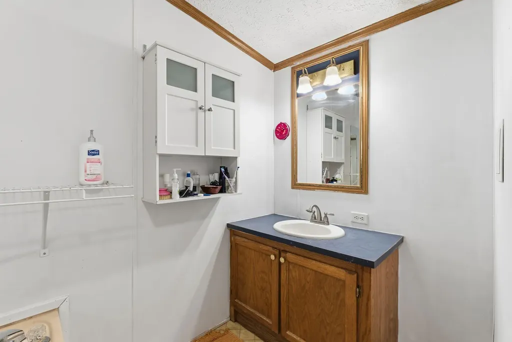 277 Shuler Road Clay City KY 40312