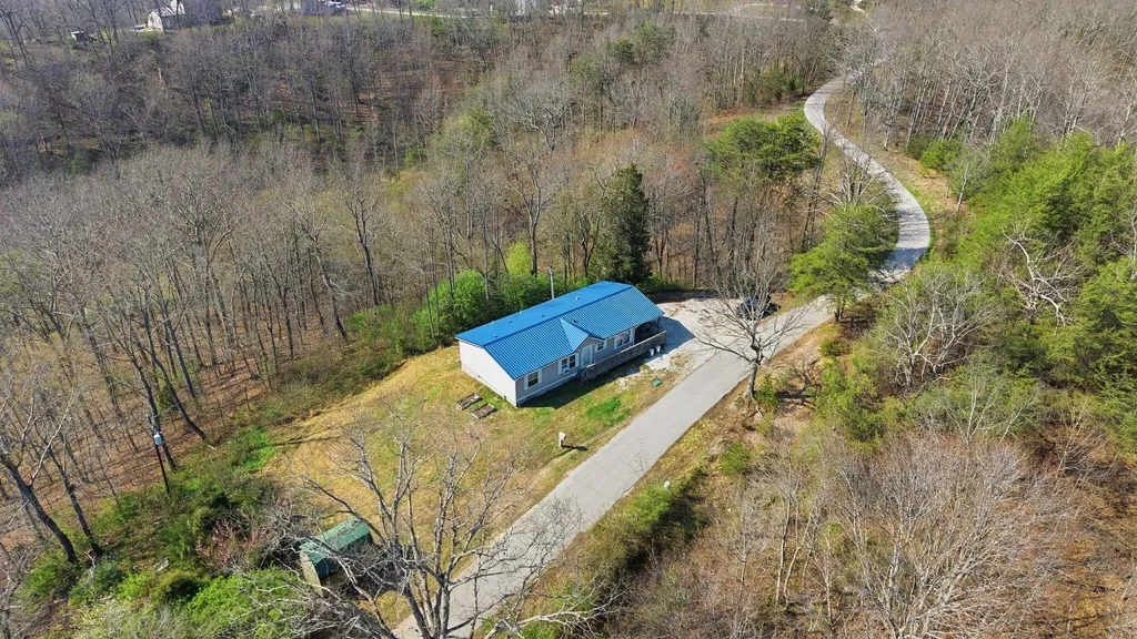 277 Shuler Road Clay City KY 40312