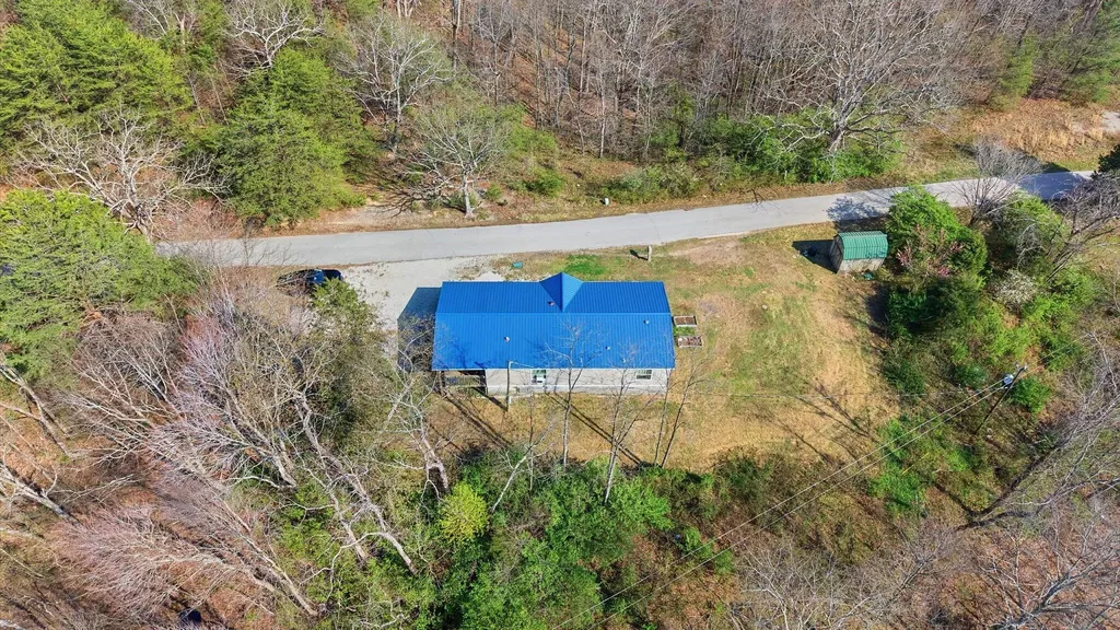 277 Shuler Road Clay City KY 40312