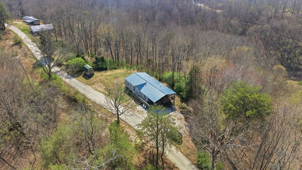 277 Shuler Road Clay City KY 40312