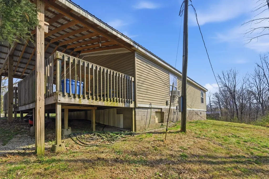 277 Shuler Road Clay City KY 40312