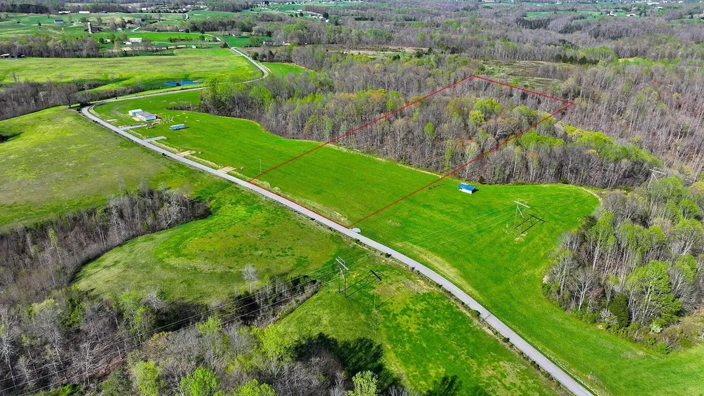 3164 Parks Ridge Road Russell Springs KY 42642