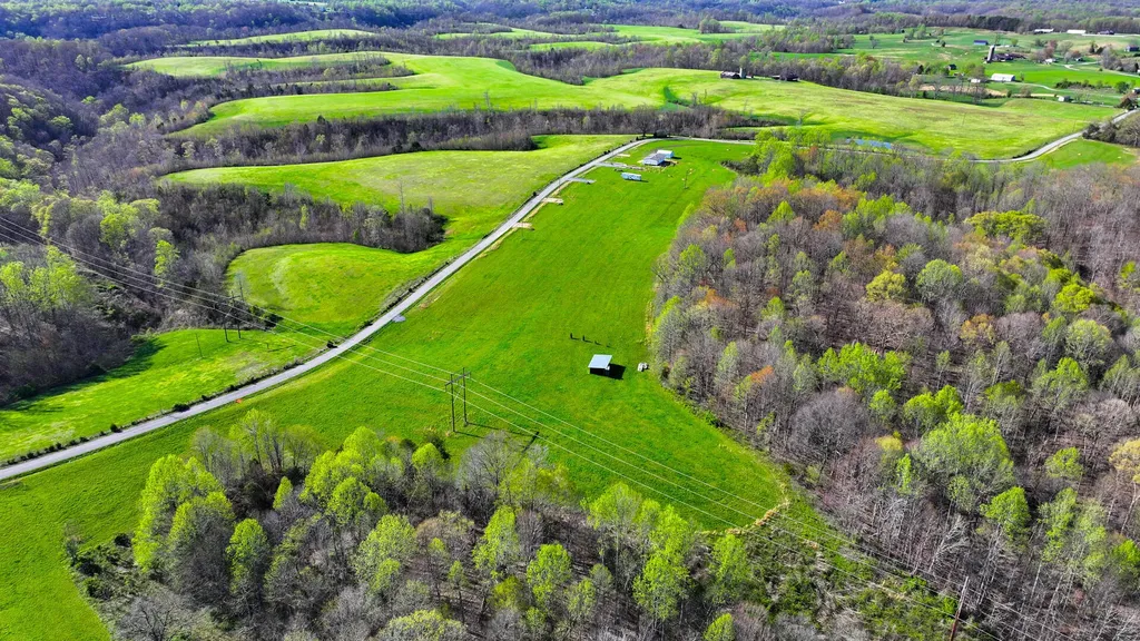 3164 Parks Ridge Road Russell Springs KY 42642
