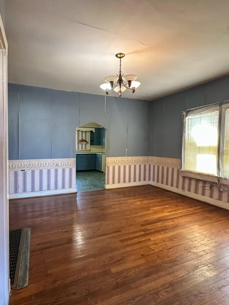 174 Cook Avenue Winchester KY 40391