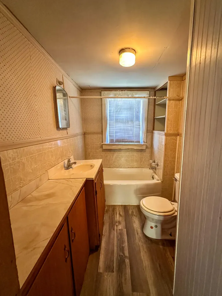 174 Cook Avenue Winchester KY 40391