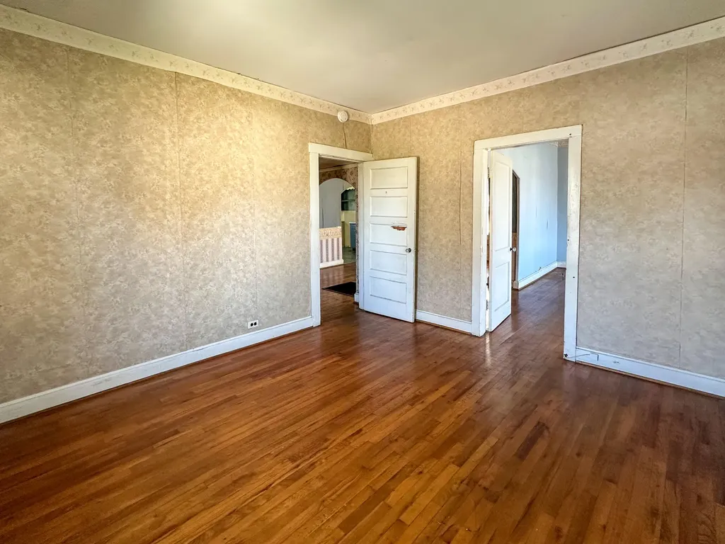 174 Cook Avenue Winchester KY 40391