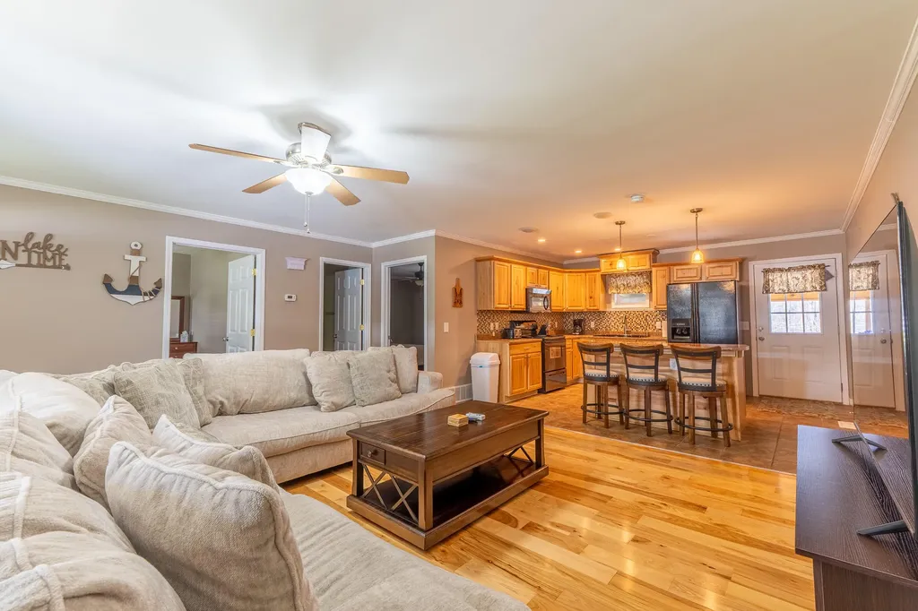 235 Golden Pond Road Monticello KY 42633
