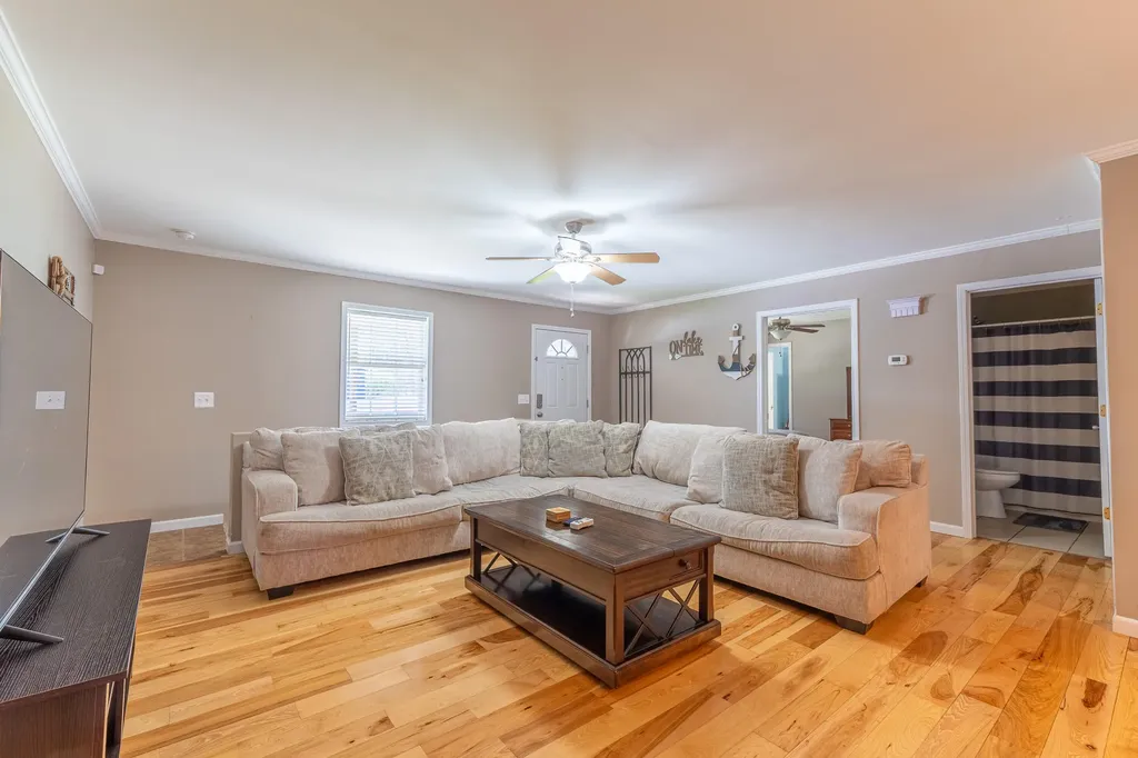 235 Golden Pond Road Monticello KY 42633