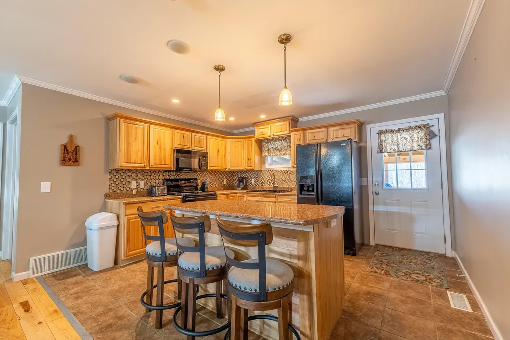 235 Golden Pond Road Monticello KY 42633