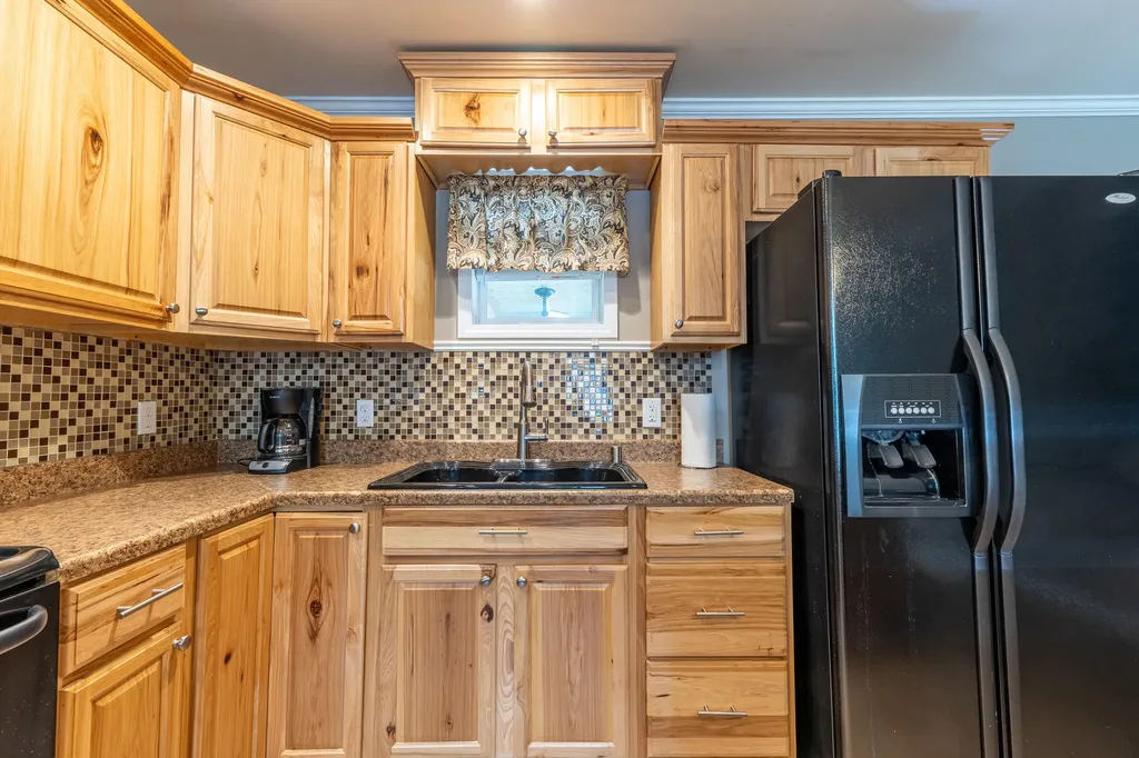 235 Golden Pond Road Monticello KY 42633