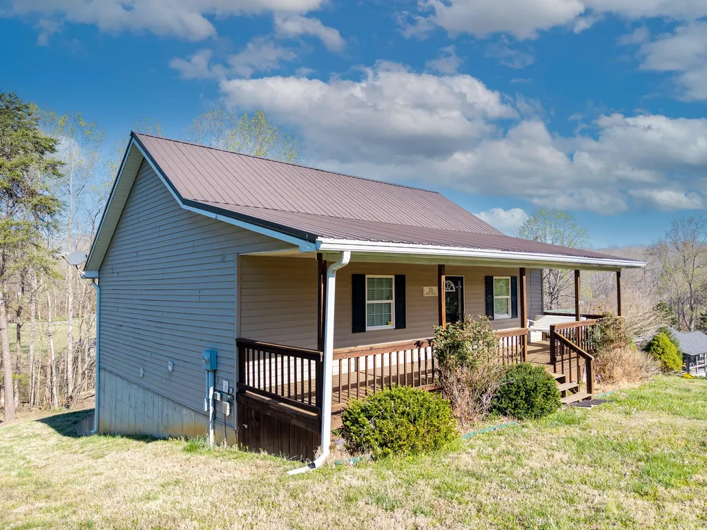 235 Golden Pond Road Monticello KY 42633