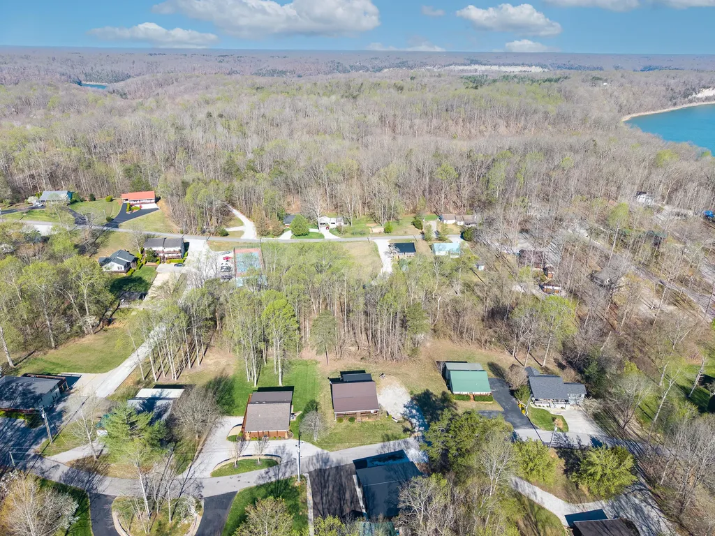 235 Golden Pond Road Monticello KY 42633
