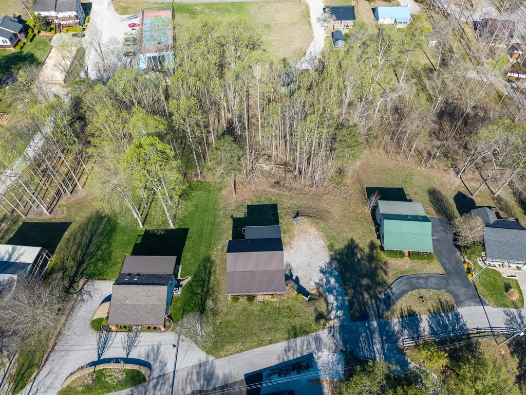 235 Golden Pond Road Monticello KY 42633