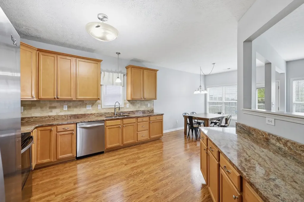 4420 Natal Place Lexington KY 40509