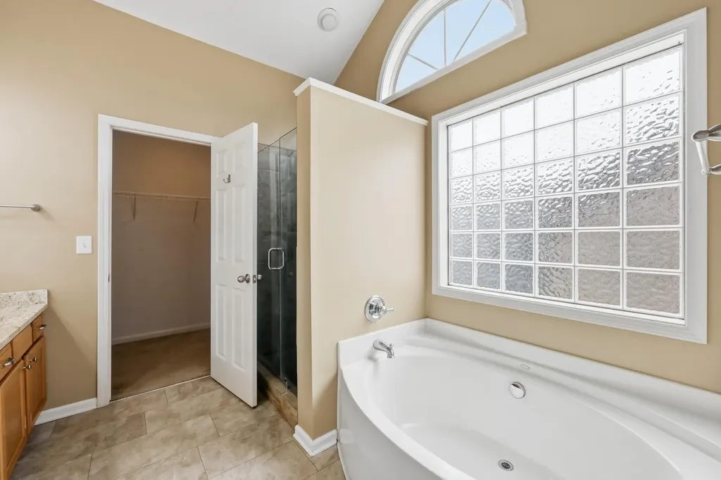 4420 Natal Place Lexington KY 40509