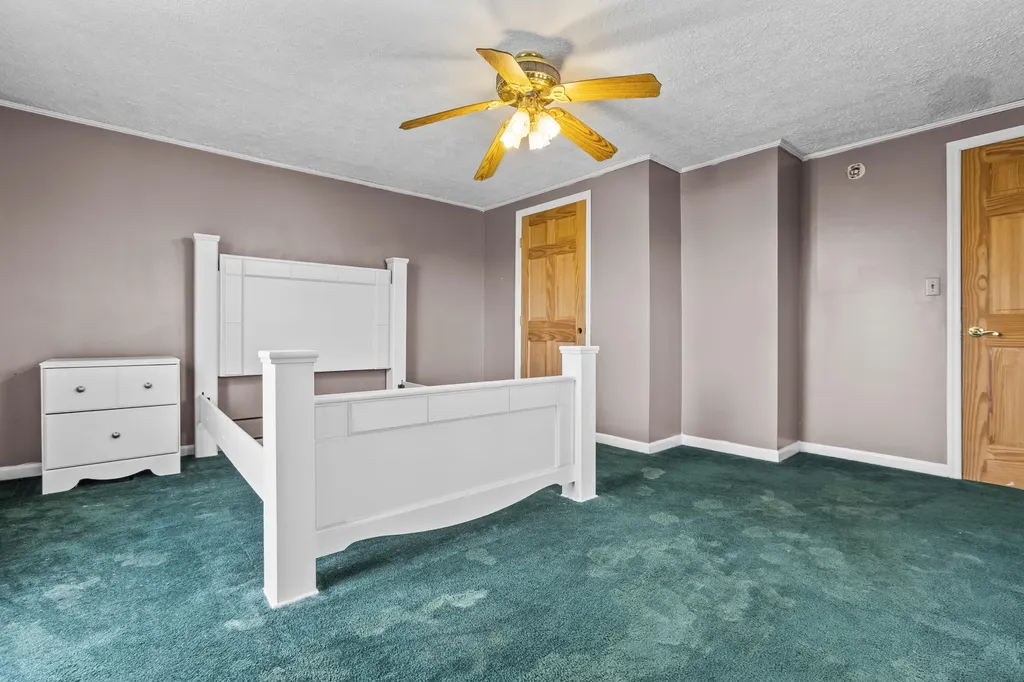 2282 Kentucky Highway 1032 Berry KY 41003