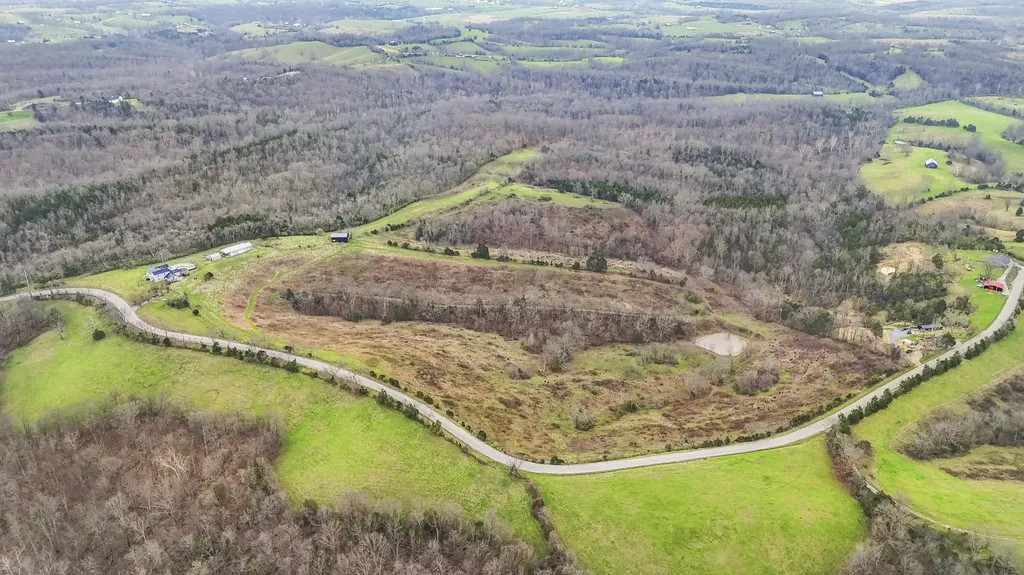 2282 Kentucky Highway 1032 Berry KY 41003